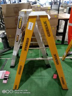 Ladder 4steps fiberglass