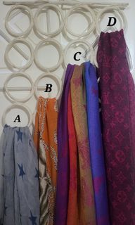 Ladies printed scarf