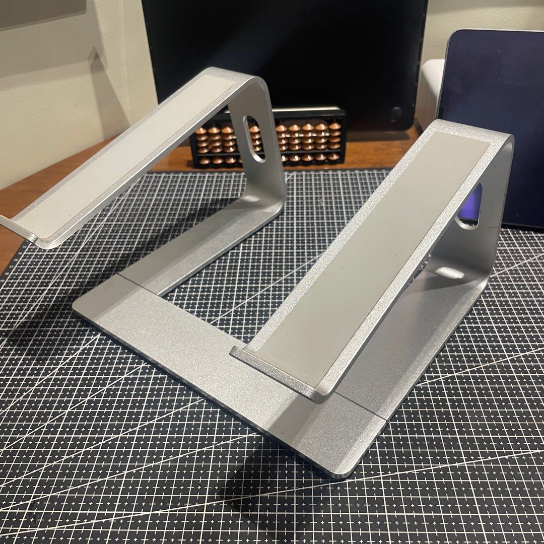 Laptop stand Laptop Riser Aluminum Alloy Hollow Laptop Stand Ergonomic