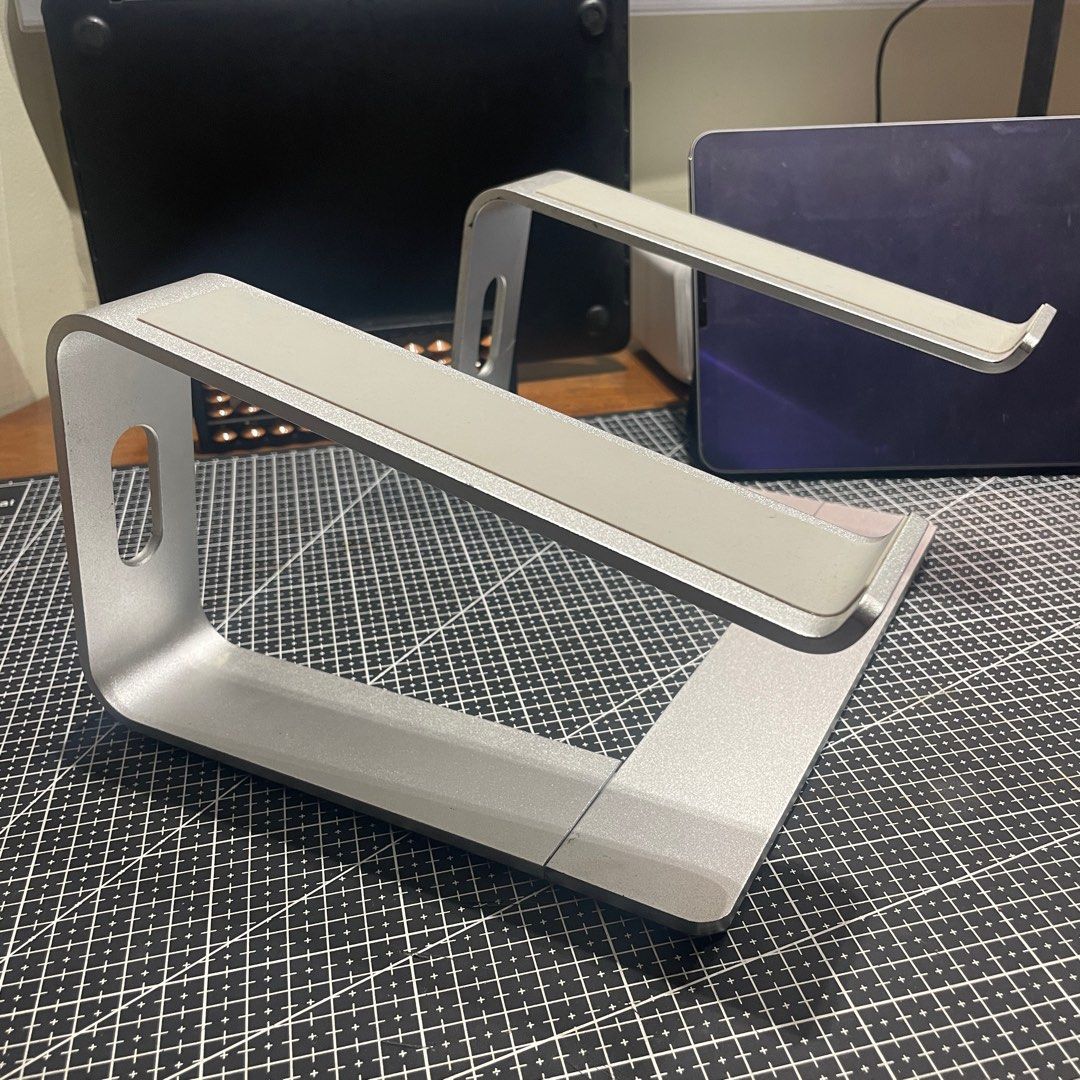 Laptop stand Laptop Riser Aluminum Alloy Hollow Laptop Stand Ergonomic