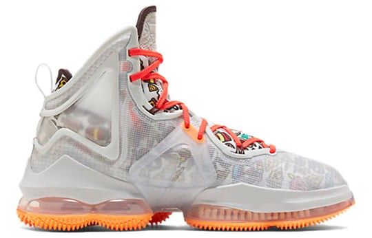 NEW Original Nike Lebron James Basketball 'Fast Food', Men's Fashion,  Footwear, Sneakers on Carousell