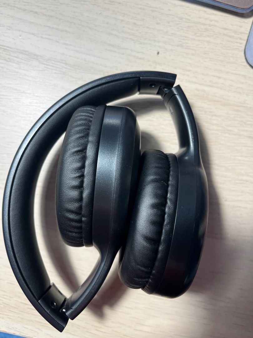 Lenovo thinkplus headphones, Audio, Headphones & Headsets on Carousell