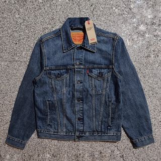 (Category: ) located in . Submitted by trading3301 (Listing ID 1215841805, Image 1). Description: .