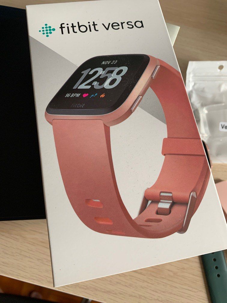 Fitbit versa lite used store