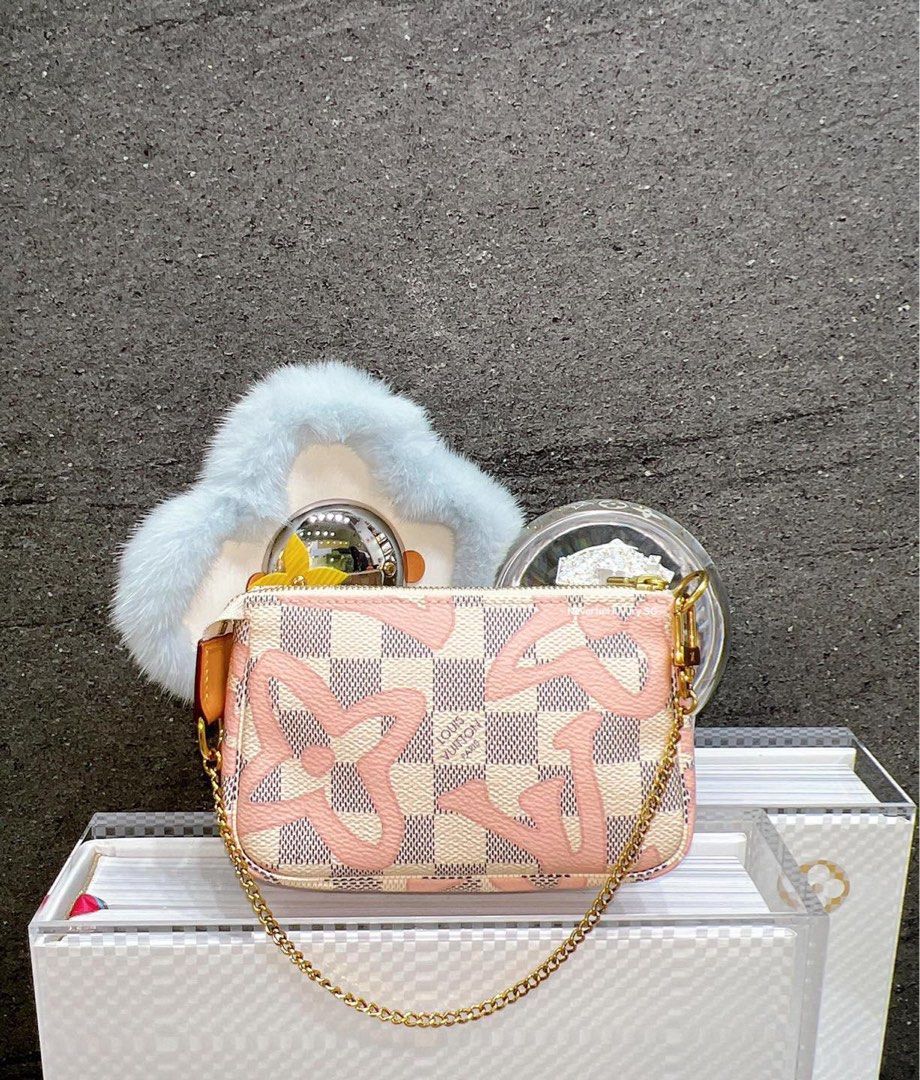 Louis Vuitton Mini Pochette Accessories Damier Azur