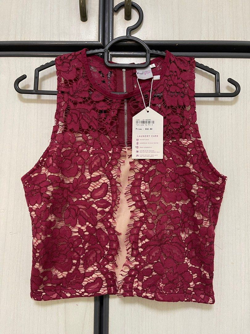 Women's Maroon Printed Crop Top main image 0