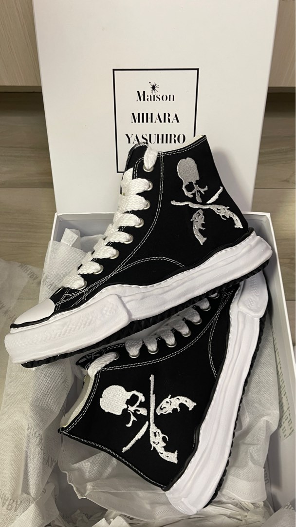 MASTERMIND WORLD Black Maison Mihara Yasuhiro & Roarguns Canvas Hi