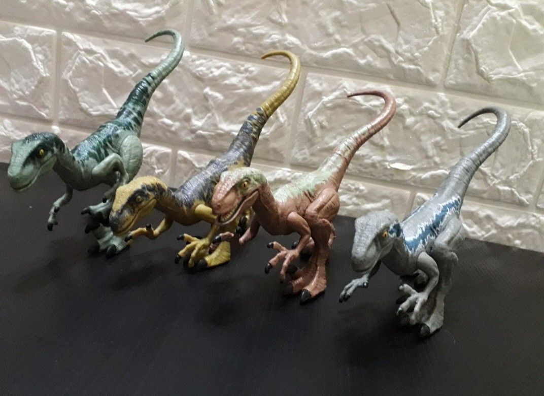 Mattel Jurassic World Raptor Complete Family Team Charlie Eco Delta 