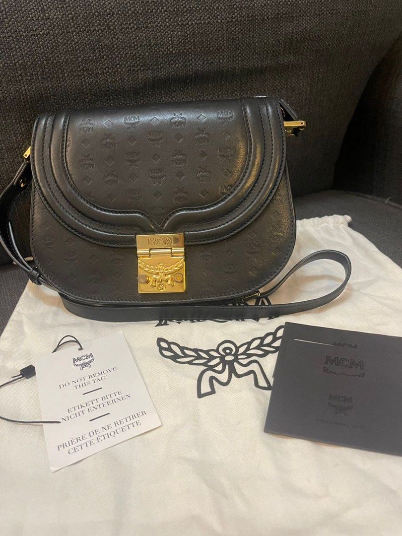 Mcm trisha shop chain shoulder bag