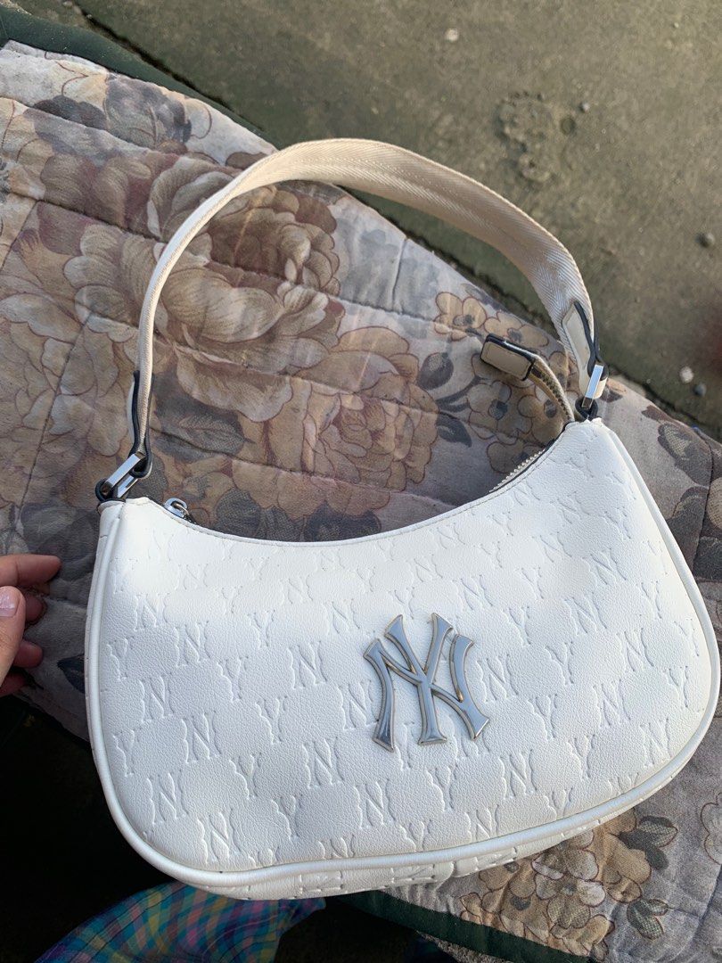Giftboxplease - MLB Monogram Jacquard Hobo Bag 🔻🔻2990🔻🔻