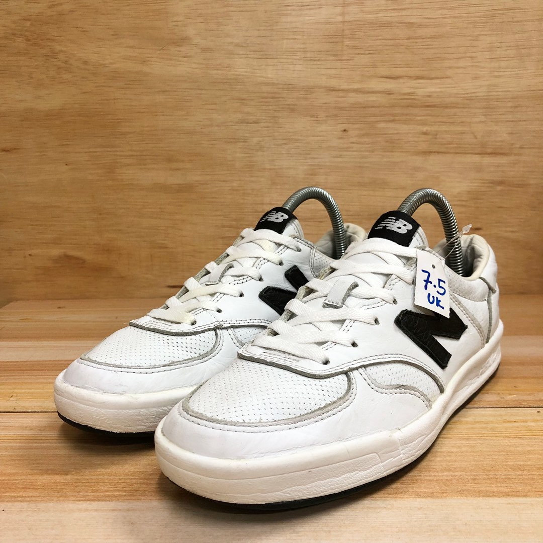 New Balance 300
