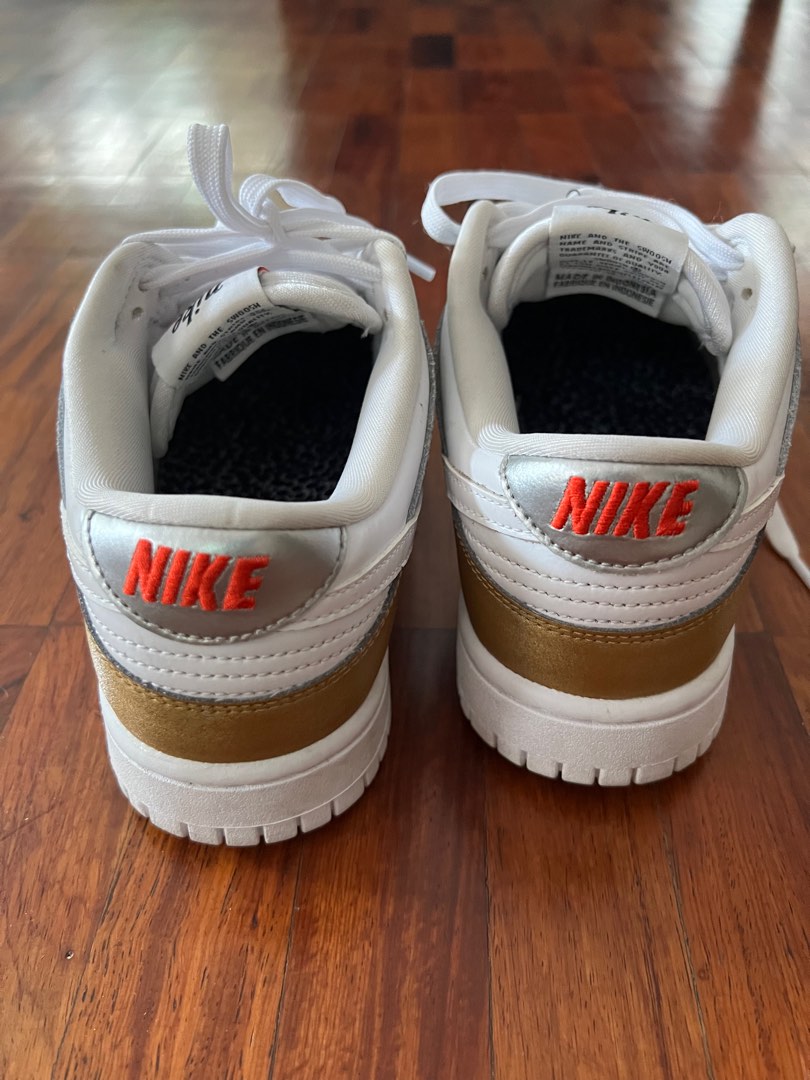 womens dunk low sizing