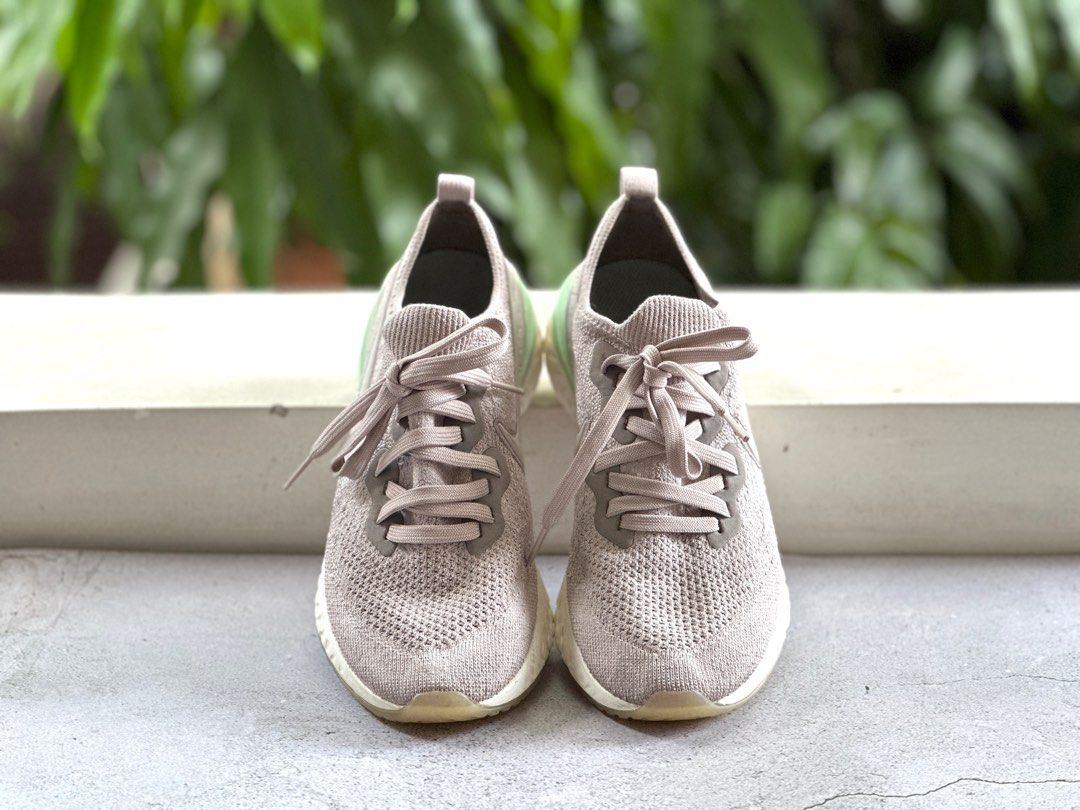 Nike epic react moon particle deals