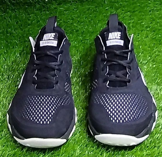 NIKE F1 BERMUDA Men s Fashion Footwear Sneakers on Carousell