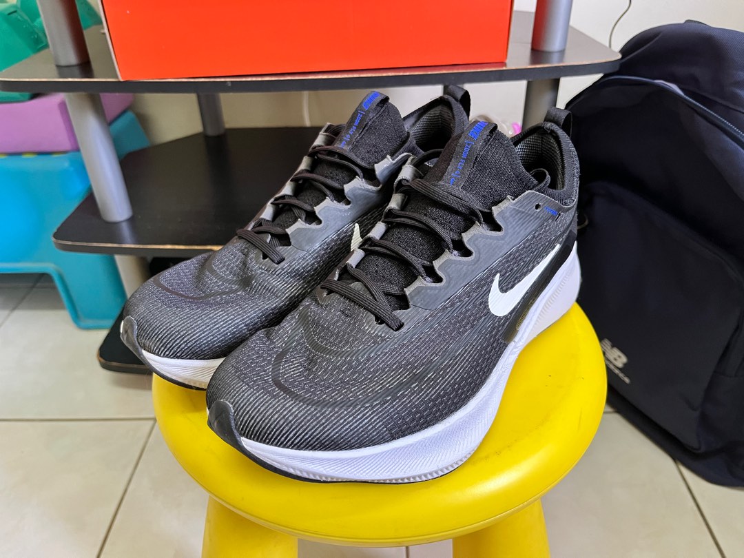 Nike zoom fly sp vs vaporfly 4 hotsell