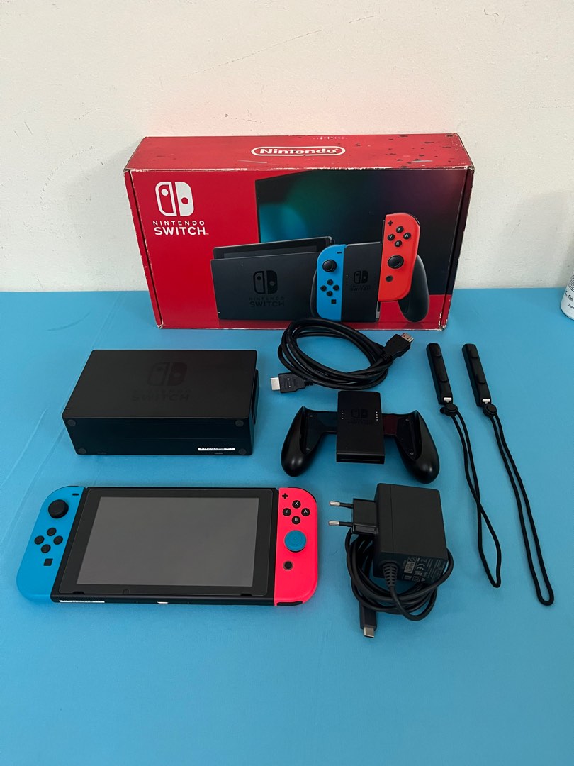 Nintendo Switch Neon V2, Video Gaming, Video Game Consoles, Nintendo on Carousell
