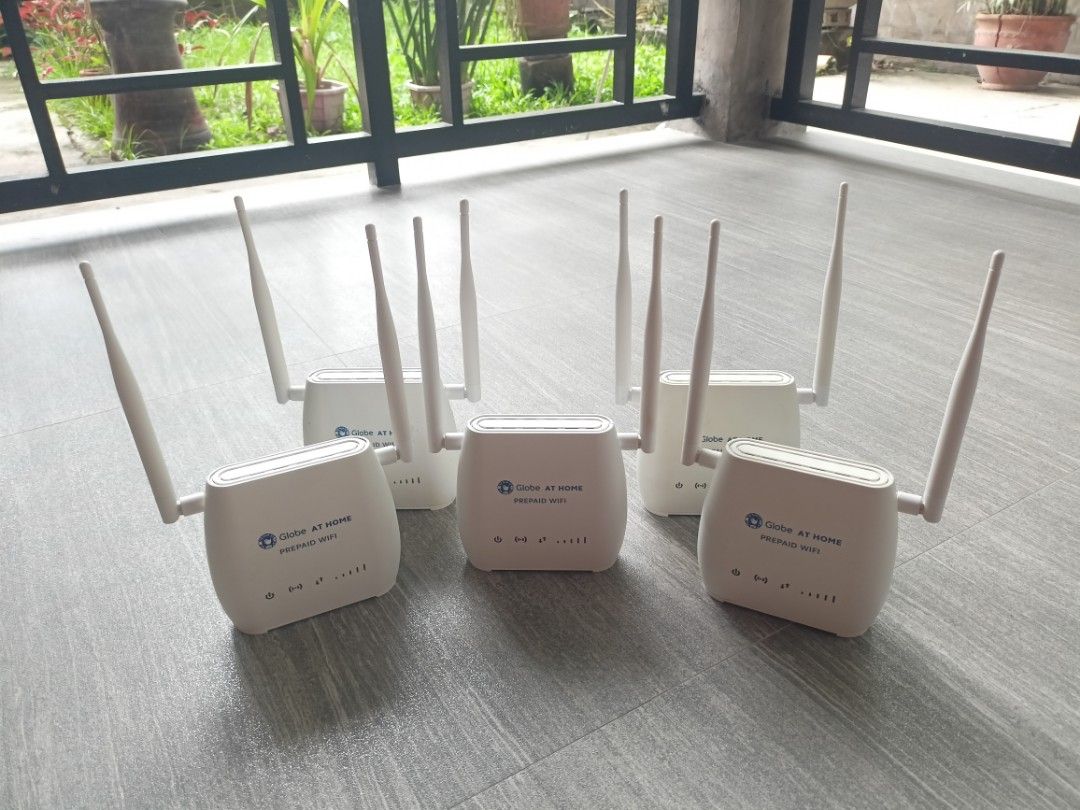 OPEN LINE GLOBE AT HOME ZLT S10G PREPAID WIFI W/ ROCKET SIM, Mobile ...