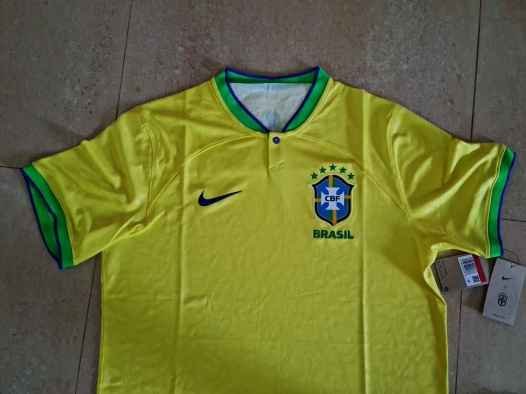 Brazil 2023 Stadium Home Men's Nike Dri-FIT Soccer Jersey