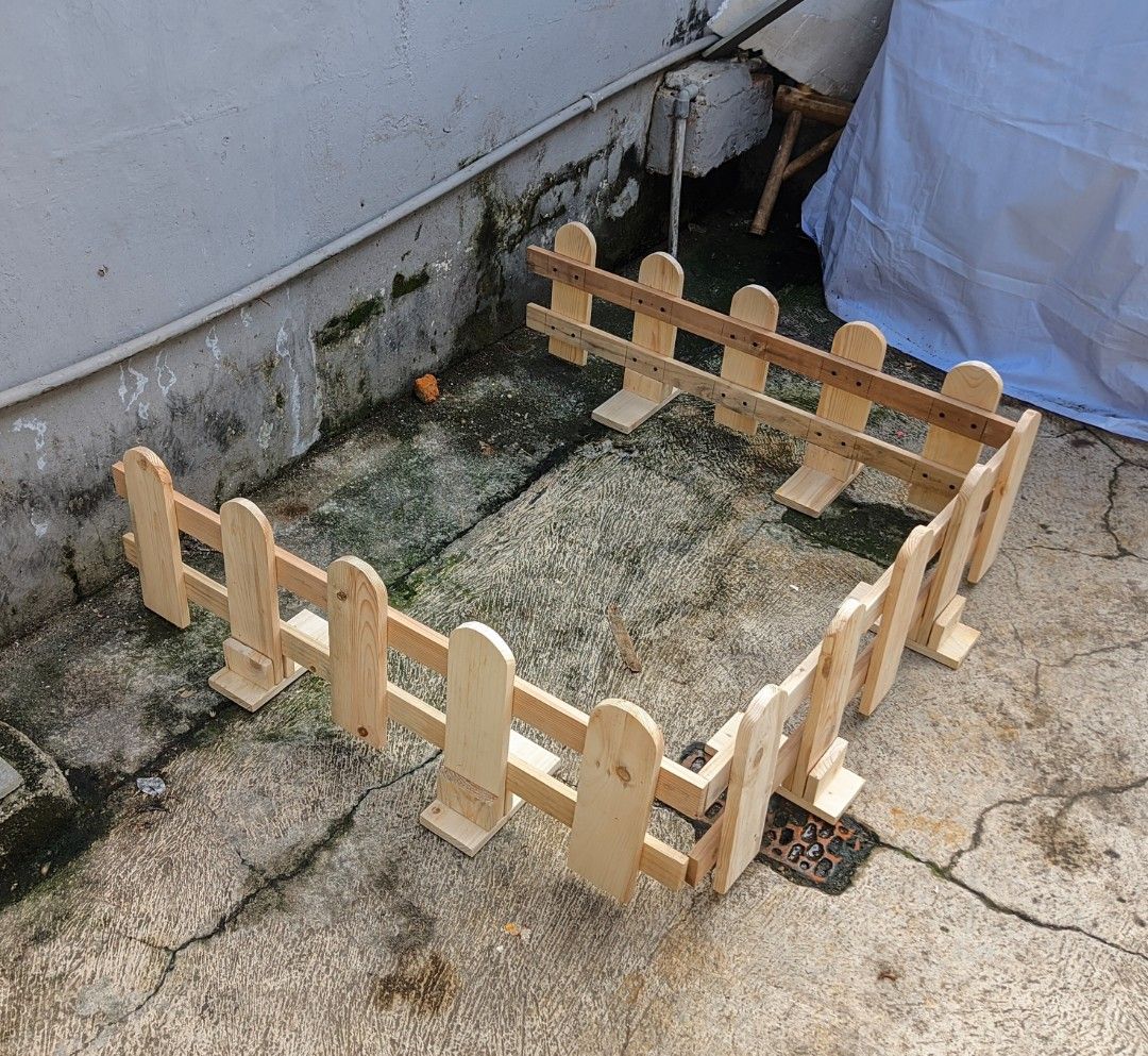 Pagar kayu jati belanda, Perkebunan di Carousell