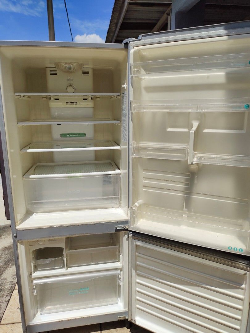 Panasonic 2Door Bottom Freezer Refrigerator NRB242G, TV & Home