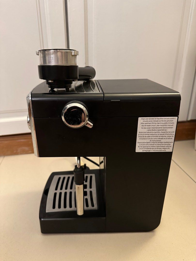Philips Saeco Poemia Espresso Machine, TV & Home Appliances, Kitchen  Appliances, Coffee Machines & Makers on Carousell