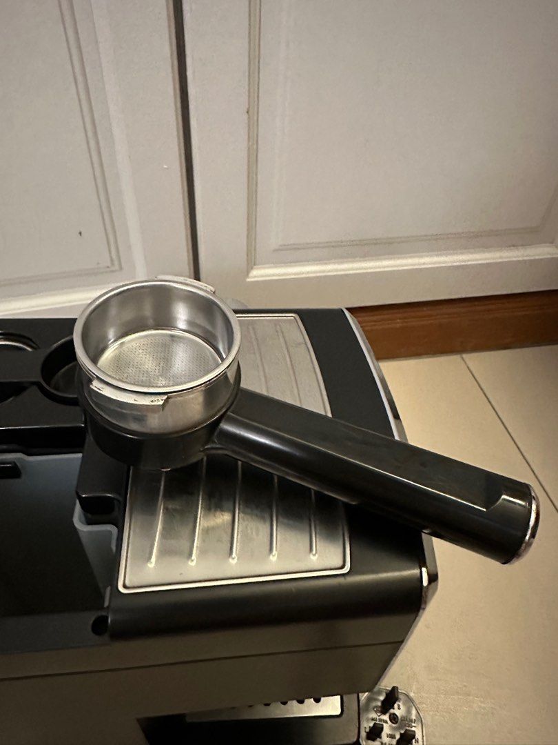 Philips Saeco Poemia Manual Espresso Machine, TV & Home Appliances