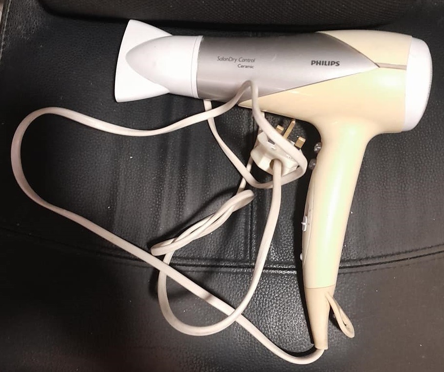 PHILIPS SalonDry Control Hairdryer 2200W, Beauty & Personal Care, Hair ...
