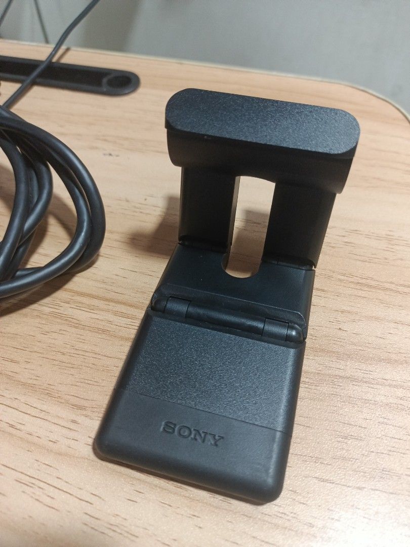 Ps4 Camera (Category: In-Game Products) located in Pasig City. Submitted by Mpatron (Listing ID 1215701846, Image 3). Description: Ps4 Camera no issue pickup or shipping available Pasig area..