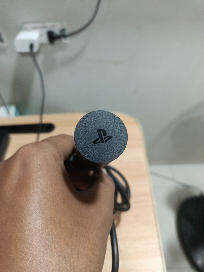Ps4 Camera (Category: In-Game Products) located in Pasig City. Submitted by Mpatron (Listing ID 1215701846, Image 2). Description: Ps4 Camera no issue pickup or shipping available Pasig area..