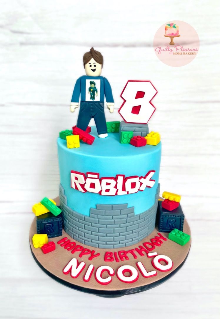 Roblox themed Birthday cake, Food & Drinks, Homemade Bakes on Carousell
