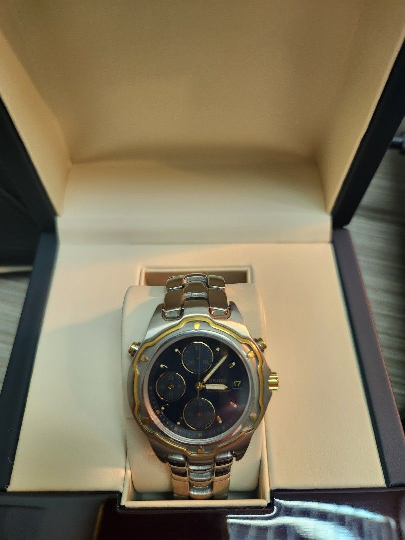 Seiko Lucent Watch - Vintage Watch, Men's Fashion, Watches ...