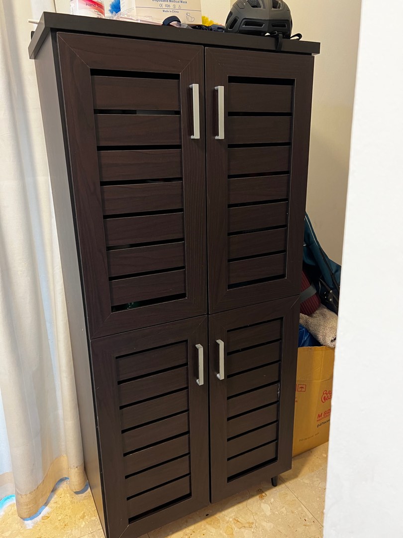 Shoe (forty two furniture), Furniture & Home Living, Furniture