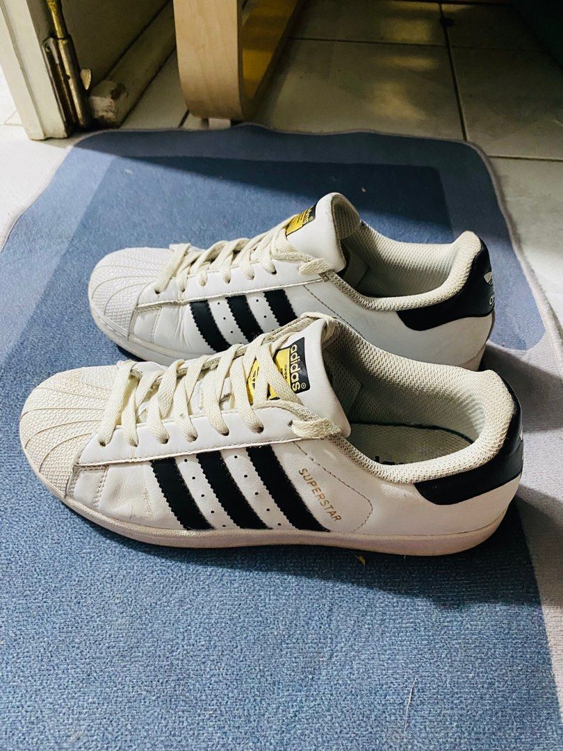 Size 8 Adidas Superstar Men s Fashion Footwear Sneakers on