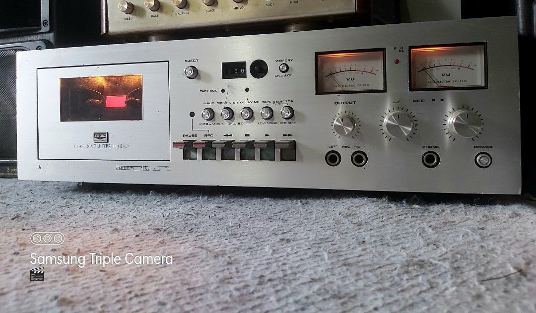 Tape deck Akai GXC 710d, hi end, Elektronik, Audio di Carousell