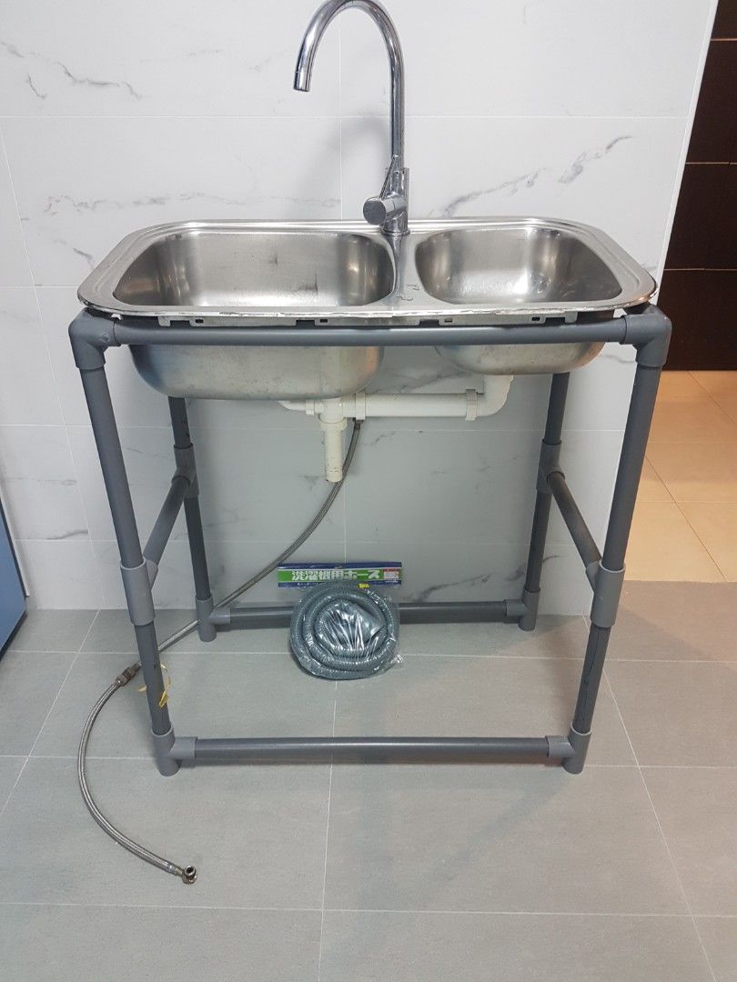 Temporary kitchen sink. Halal kitchen., Furniture & Home Living