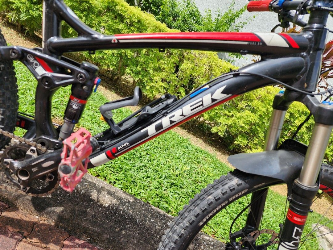 Full Suspension Trek MTB, Sports Equipment, Bicycles & Parts, Bicycles