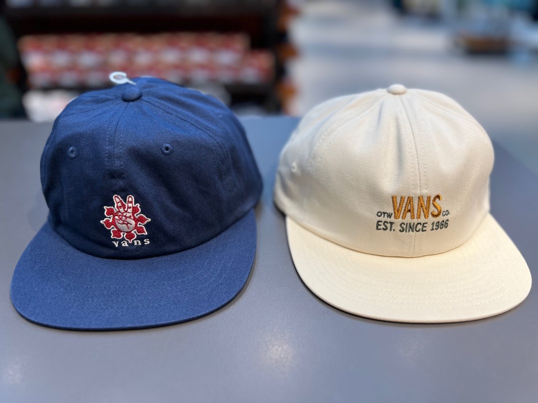 Vans 6 deals panel