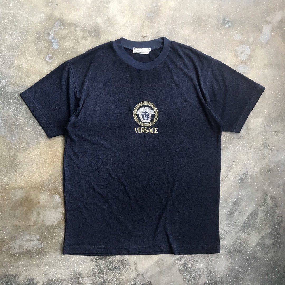 T-Shirt Versace Vintage Not Band Carhartt Stussy, Fesyen Pria, Pakaian ,  Atasan di Carousell