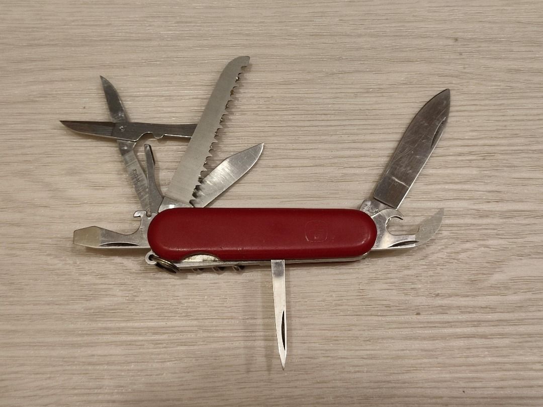 Wenger forester best sale