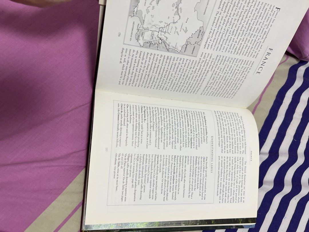 Wine course Book (Category: Textbooks) located in Manila. Submitted by cheemishops (Listing ID 1215796427, Image 2). Description: Wine course book.
