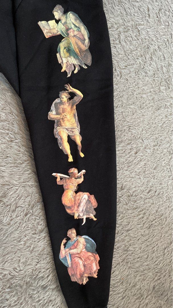 Sistine chapel hoodie sale zara