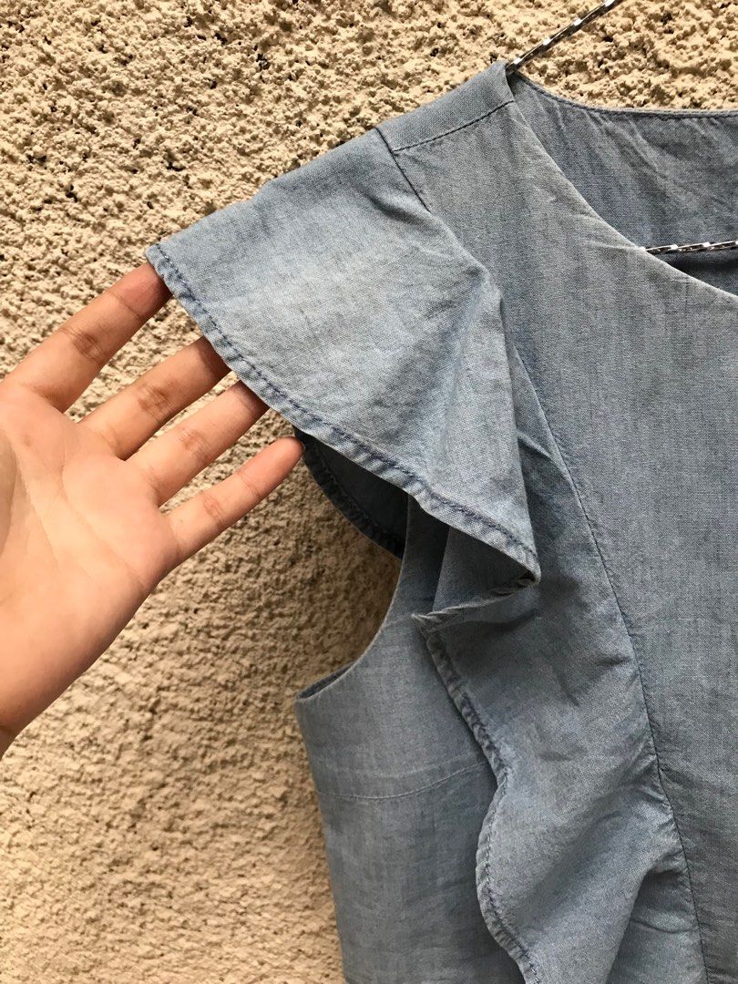Zara denim ruffle, Fesyen Wanita, Pakaian Wanita, Atasan di Carousell
