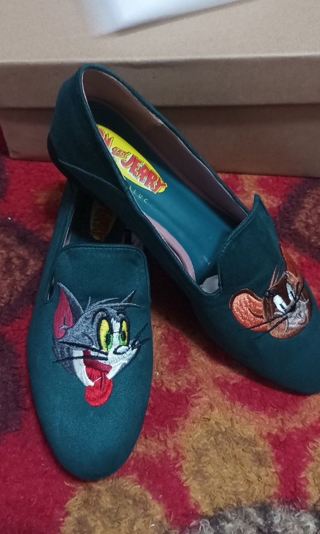 Zara tom and jerry, Fesyen Wanita, Sepatu di Carousell