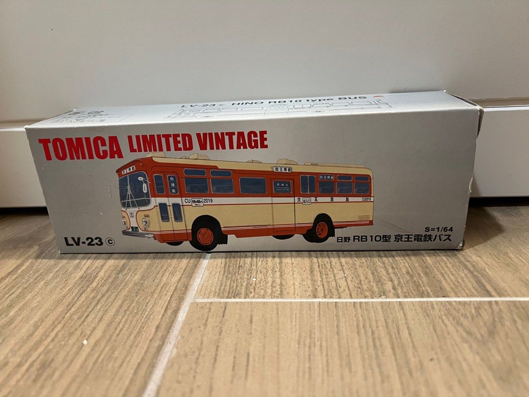 Tomica Limited Vintage Hino RB10 Tokyu Bus (old color) LV 23 days TOMY TEC