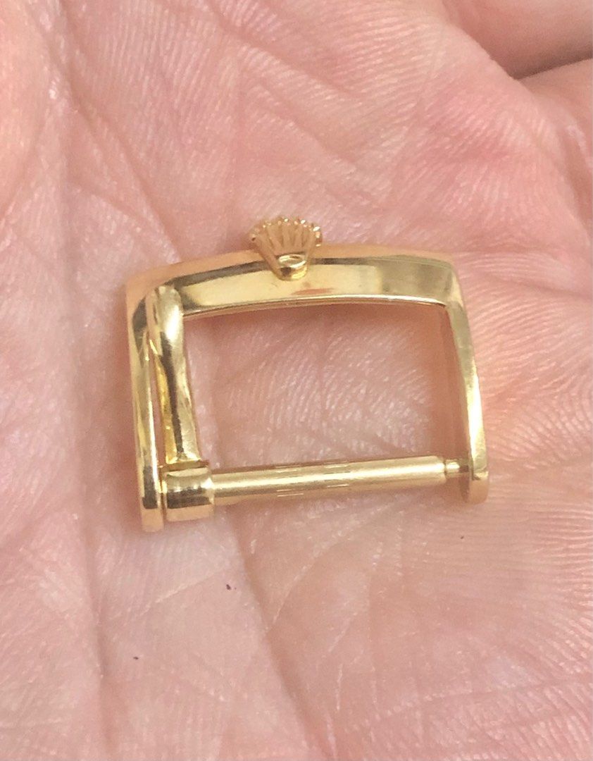 原裝正品 勞力士18K金扣 16mm(大扣) 天秤 狗仔頭🐶 原裝18K金栓 原裝18K金脷 近全新狀態 保證原裝真品 不議價 （分類：其他）位於 Hong Kong。 由 YuengGor 提交（商品編號 1216028620，圖片 2）。簡介： 。