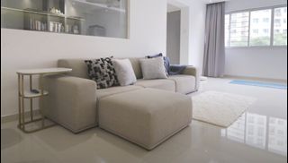 3+1 Sofa Set detachable leg rest and coffee set.