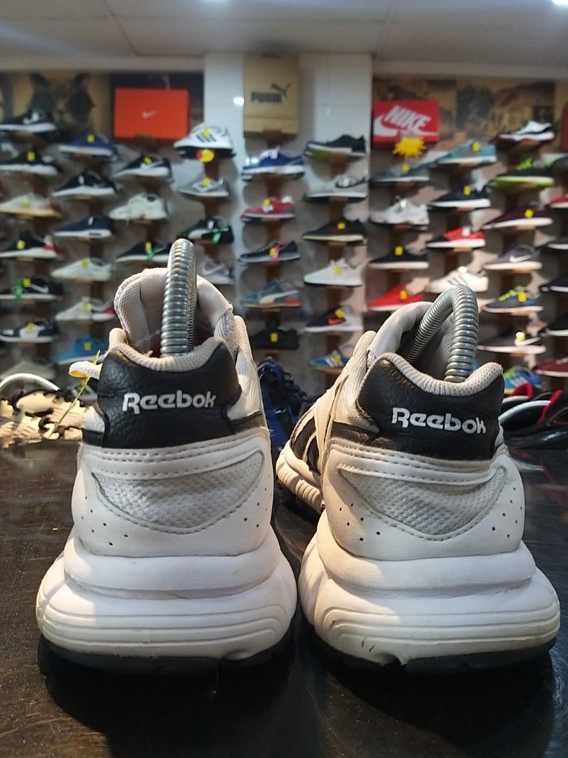 33 686 Reebok Royal Run Finish Men s Fashion Footwear Sneakers