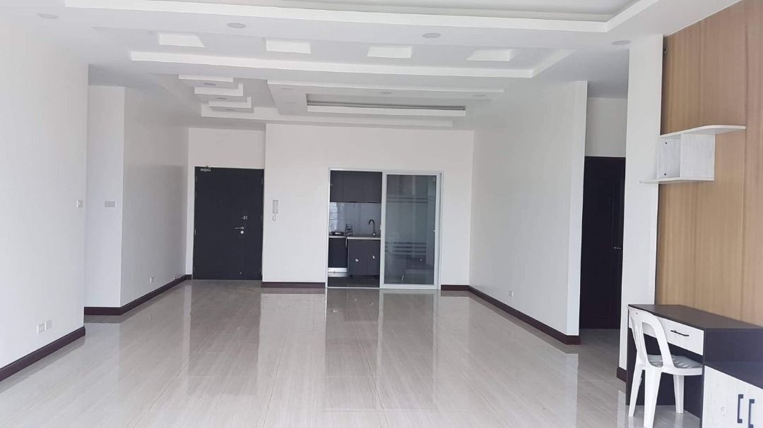 Landmark Unit #302 Condo For Sale - miamicondolifestyle.com