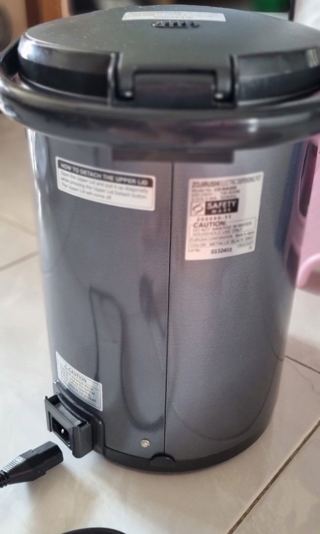 5 litre Zojirushi Japan Made Hot pot, TV & Home Appliances, Kitchen