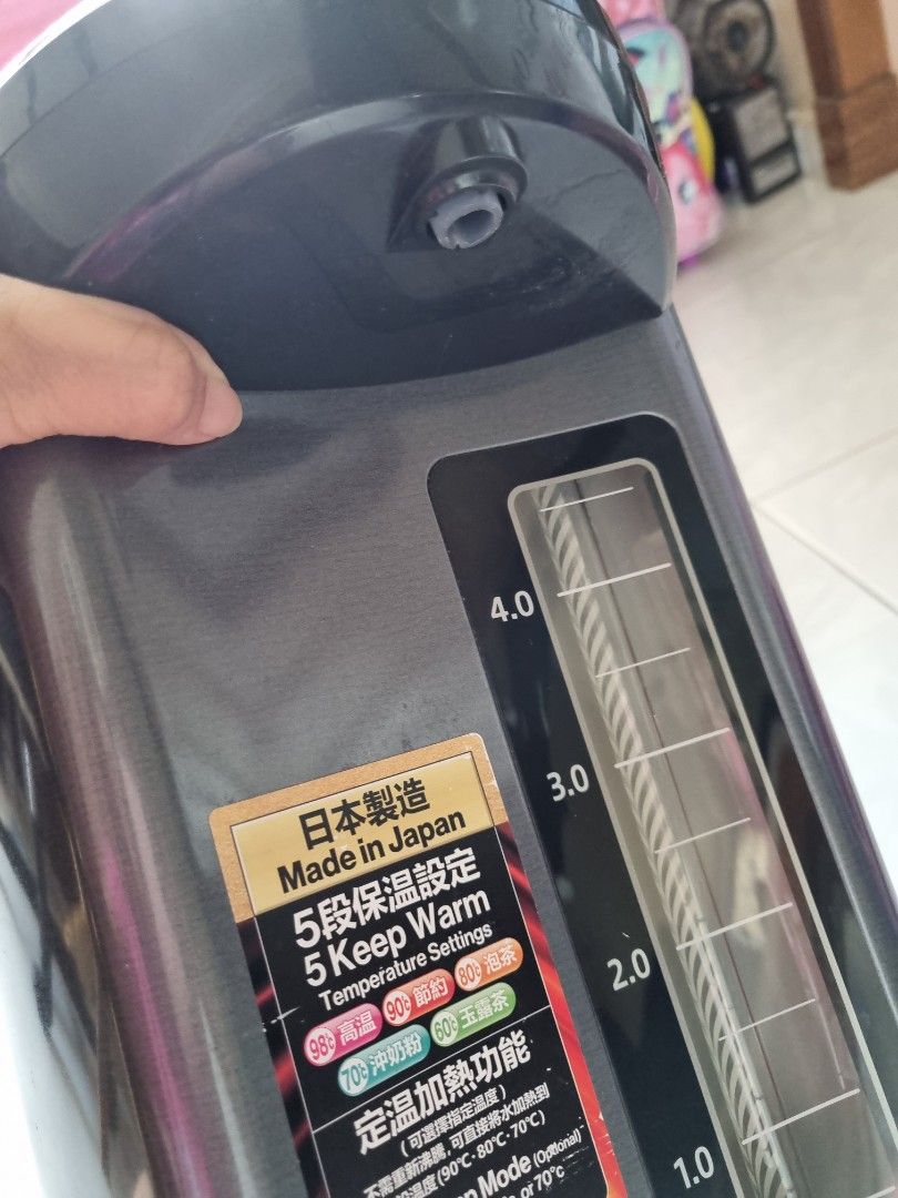 5 litre Zojirushi Japan Made Hot pot, TV & Home Appliances, Kitchen